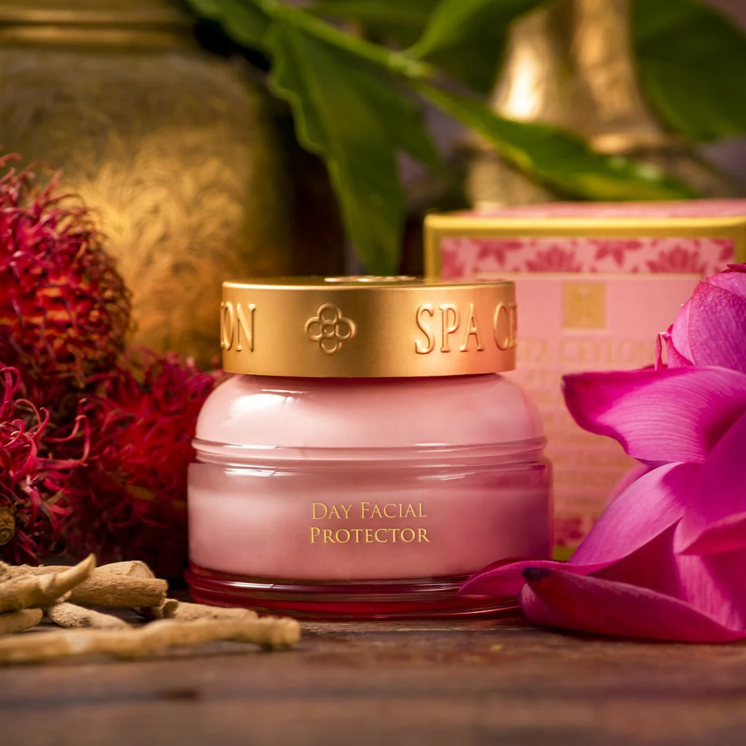 Lotus & Rambutan - Active Cell Extract Vitamin B12 Day Facial Protector - 50g - Image 2